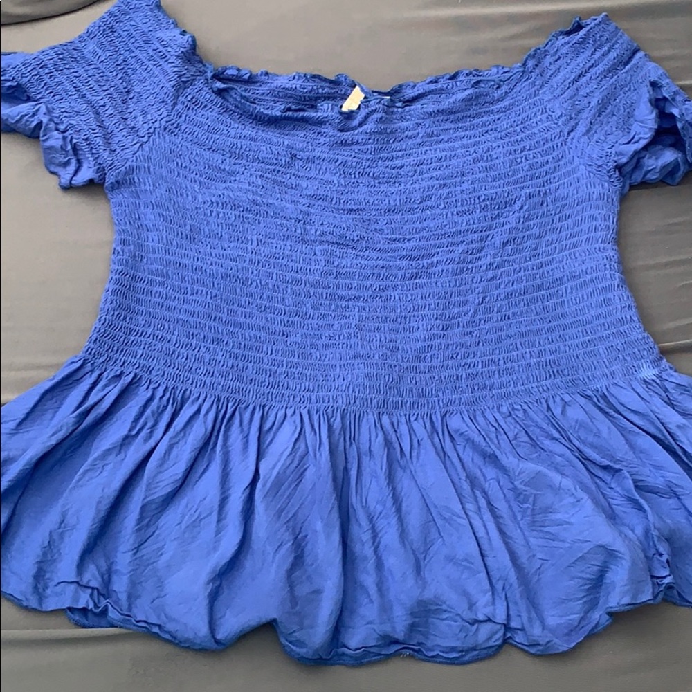 Japna Off-Shoulder Smocked Top Size L